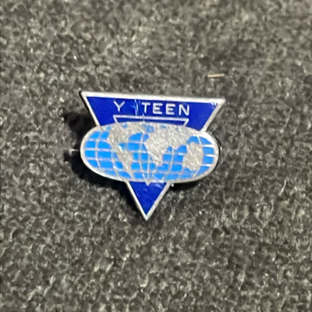Sterling Silver Blue Enamel Fine Jewelry Y-TEEN (YMCA) PIN Vintage 12mm 1960’s